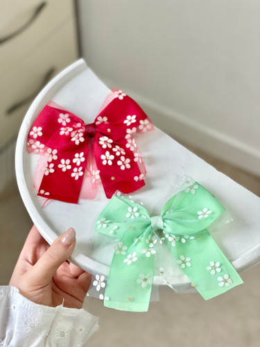 گیره پاپیون با طرح گل بابونه